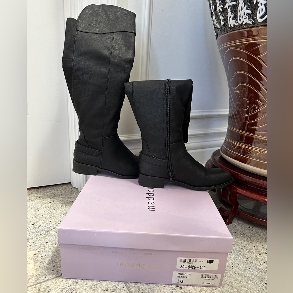 Madden Girl Black boots